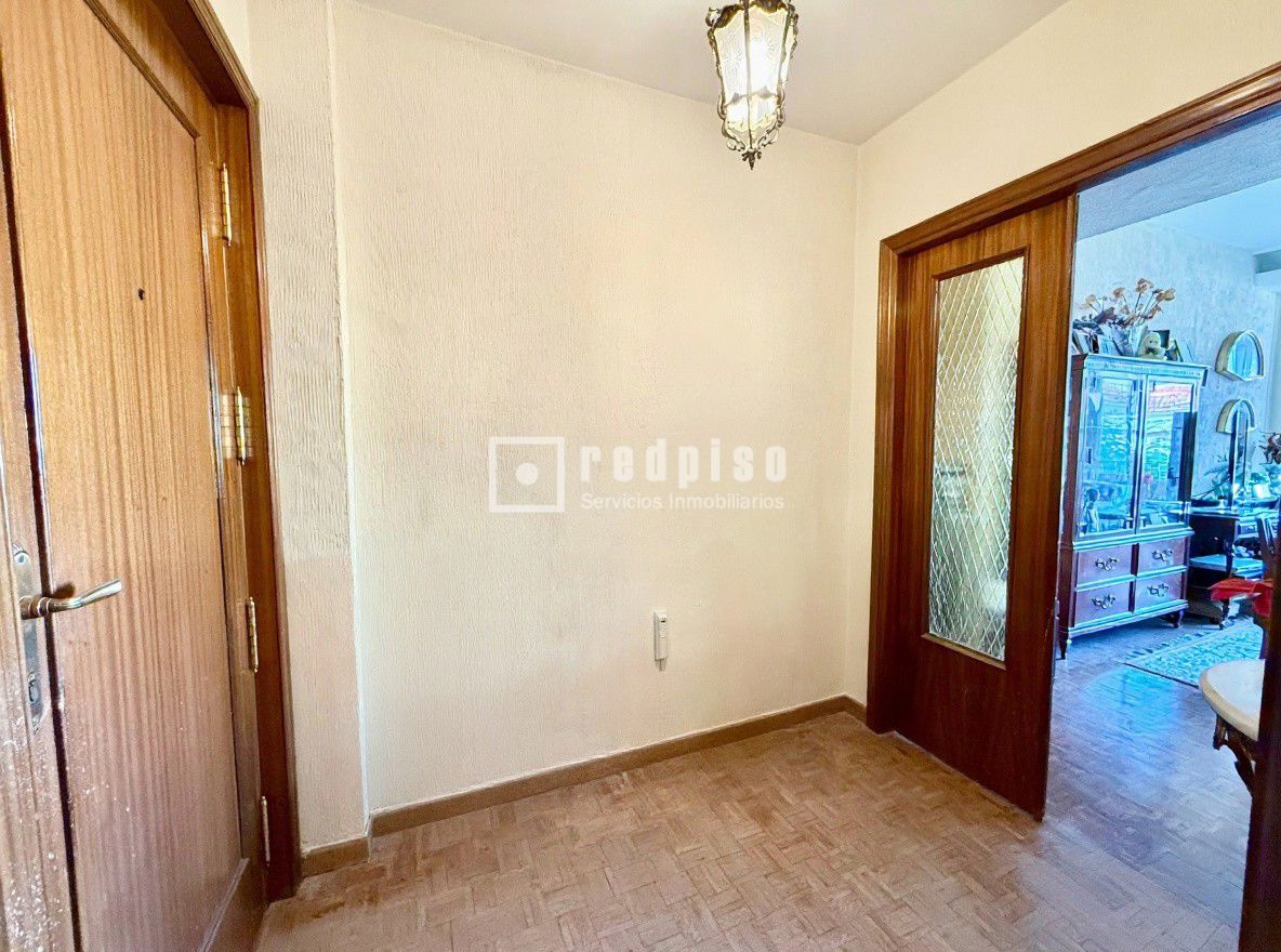 Piso en venta en avenida Del General Perón, Tetuán, Madrid 10/35