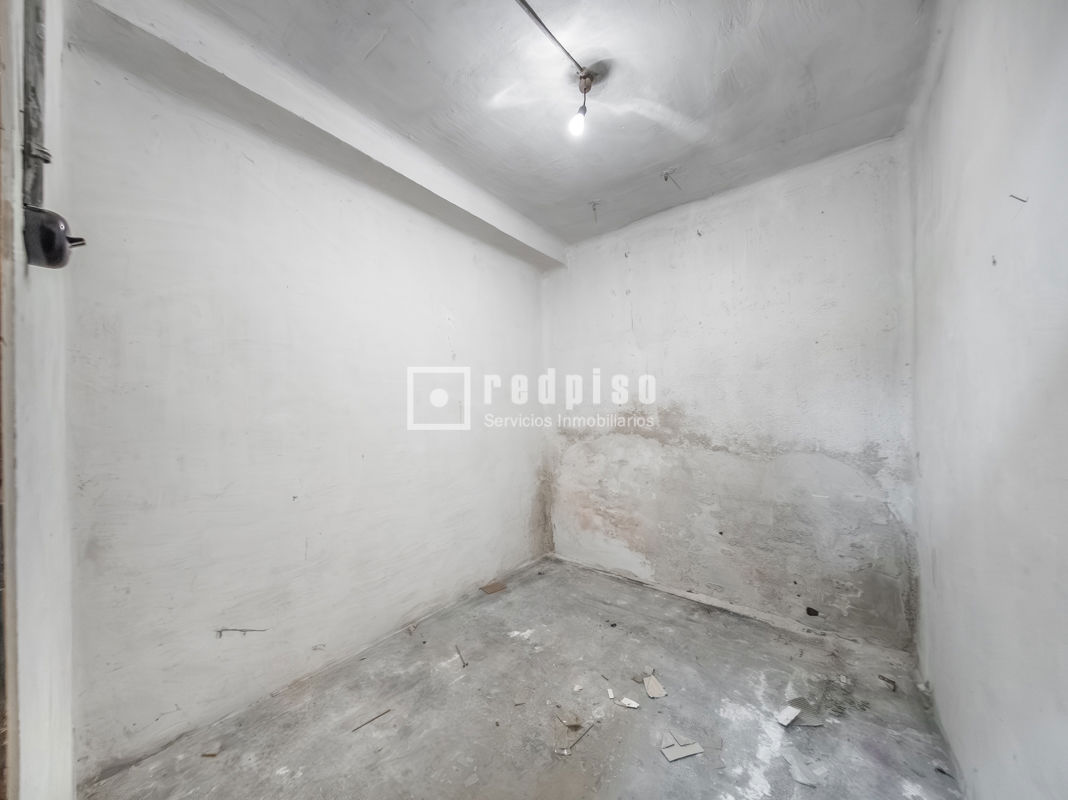 Piso en venta en calle De Antonio Toledano, Madrid, Madrid 32/36