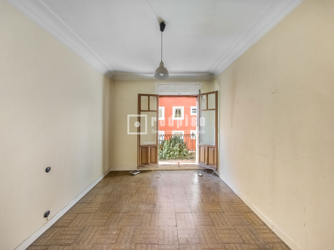 Piso en venta en calle De Antonio Toledano, Madrid, Madrid 16/36