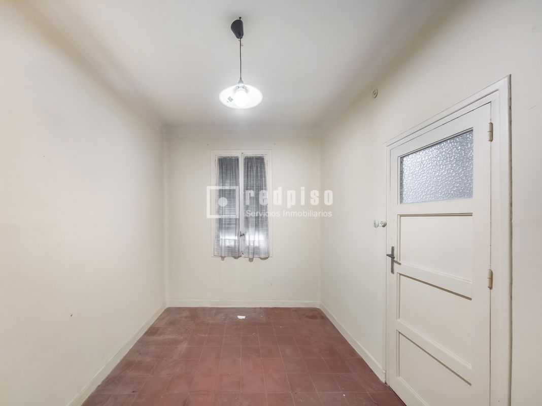 Piso en venta en calle De Antonio Toledano, Madrid, Madrid 31/36