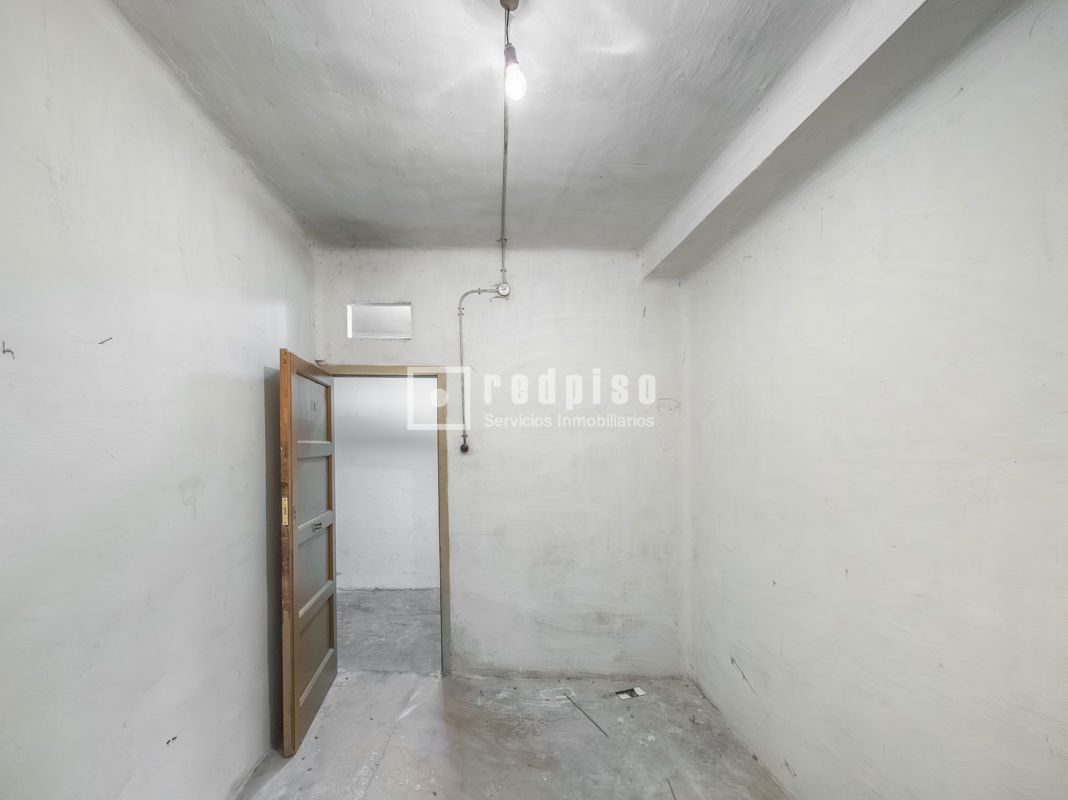 Piso en venta en calle De Antonio Toledano, Madrid, Madrid 33/36