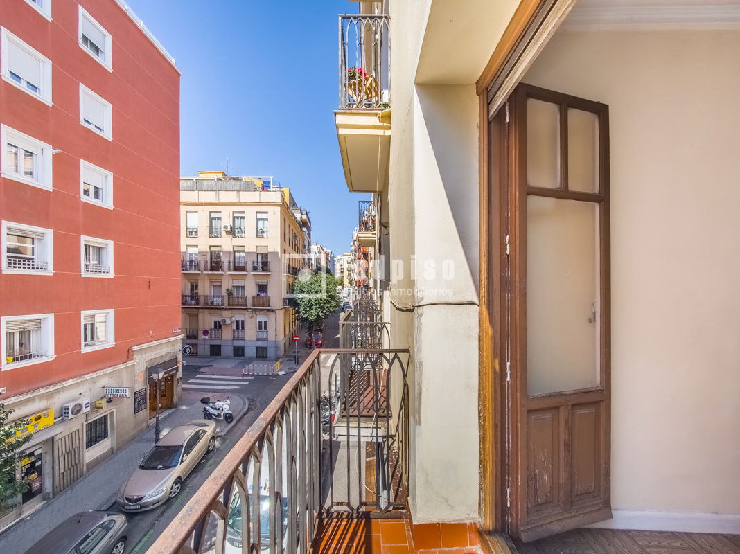 Piso en venta en calle De Antonio Toledano, Madrid, Madrid 25/36