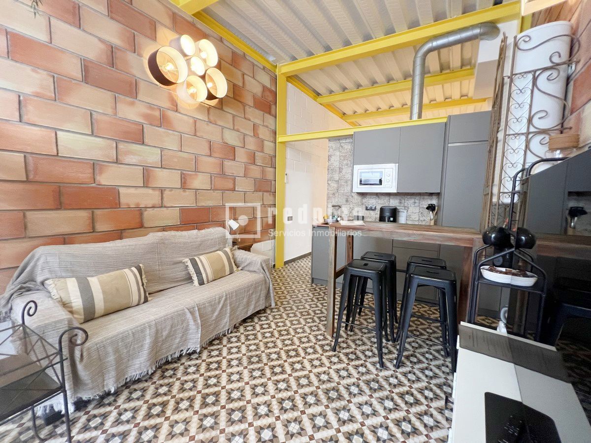 Edificio en venta en calle De Victoria, La Cala Del Moral, Málaga 49/55