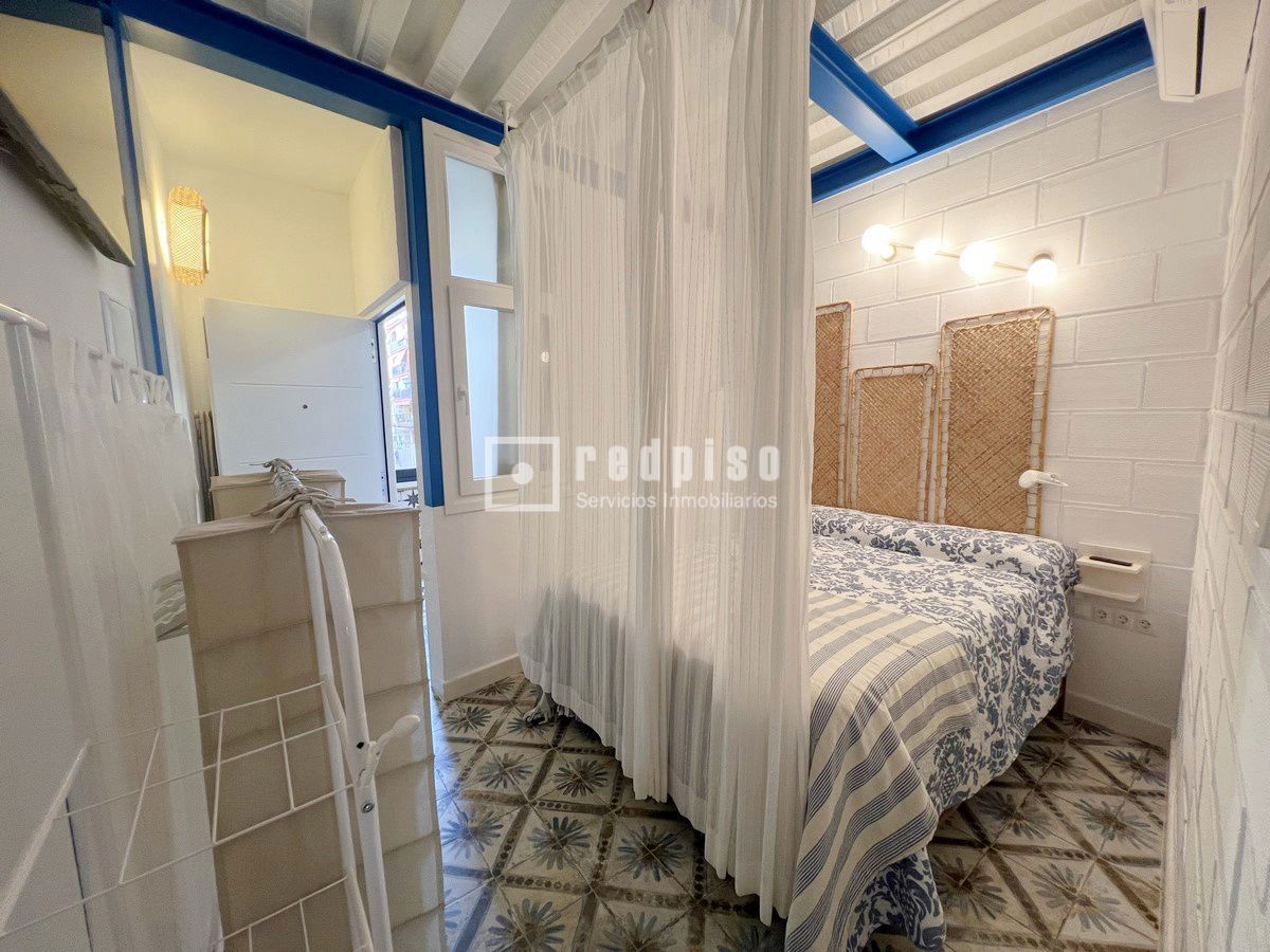 Edificio en venta en calle De Victoria, La Cala Del Moral, Málaga 12/55