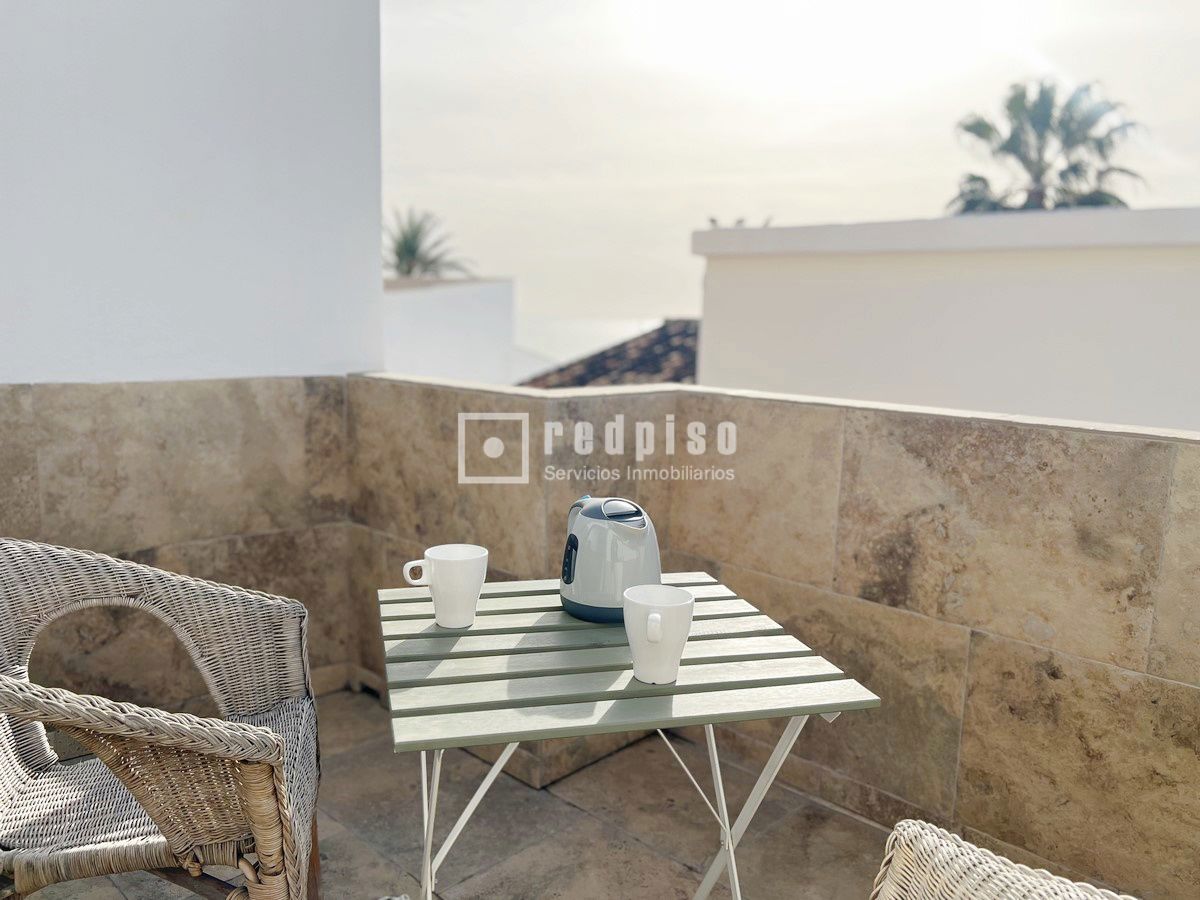 Edificio en venta en calle De Victoria, La Cala Del Moral, Málaga 28/55