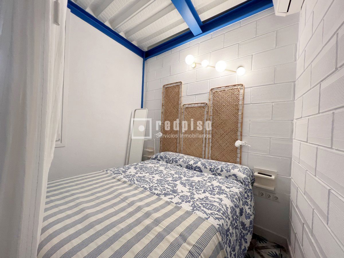 Edificio en venta en calle De Victoria, La Cala Del Moral, Málaga 13/55