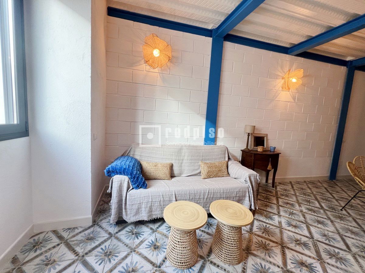 Edificio en venta en calle De Victoria, La Cala Del Moral, Málaga 3/55