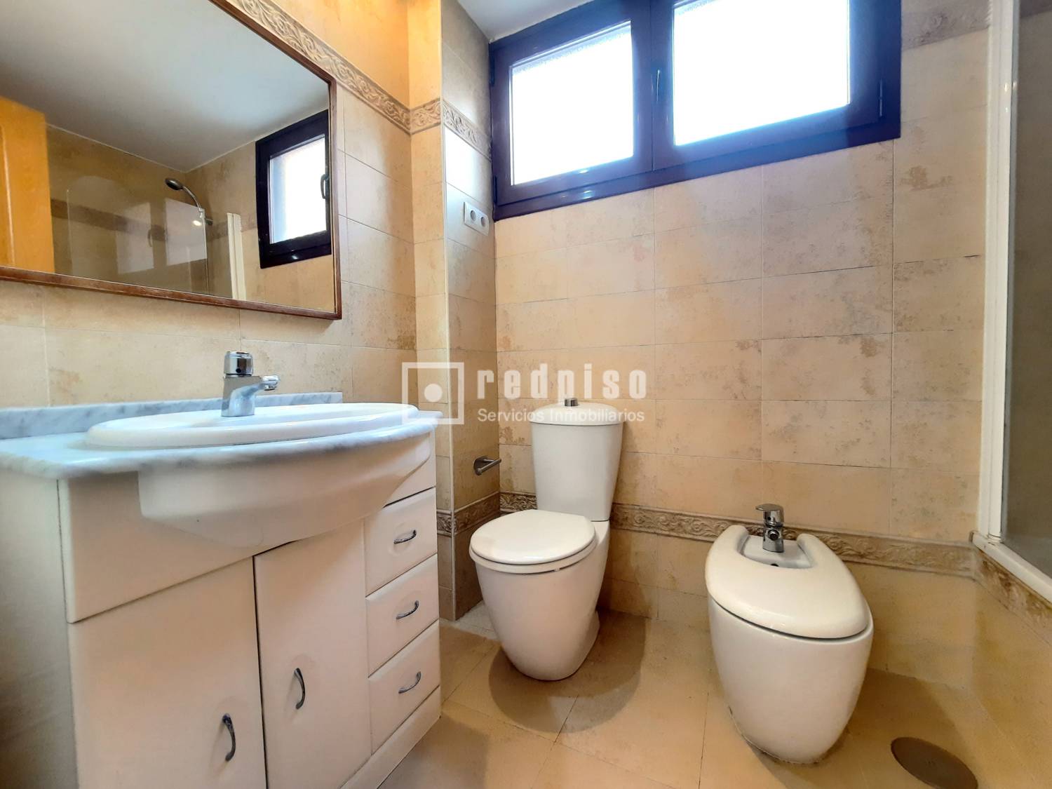 Piso en alquiler en  calle de la Princesa de Éboli, Hortaleza, Madrid  37/42