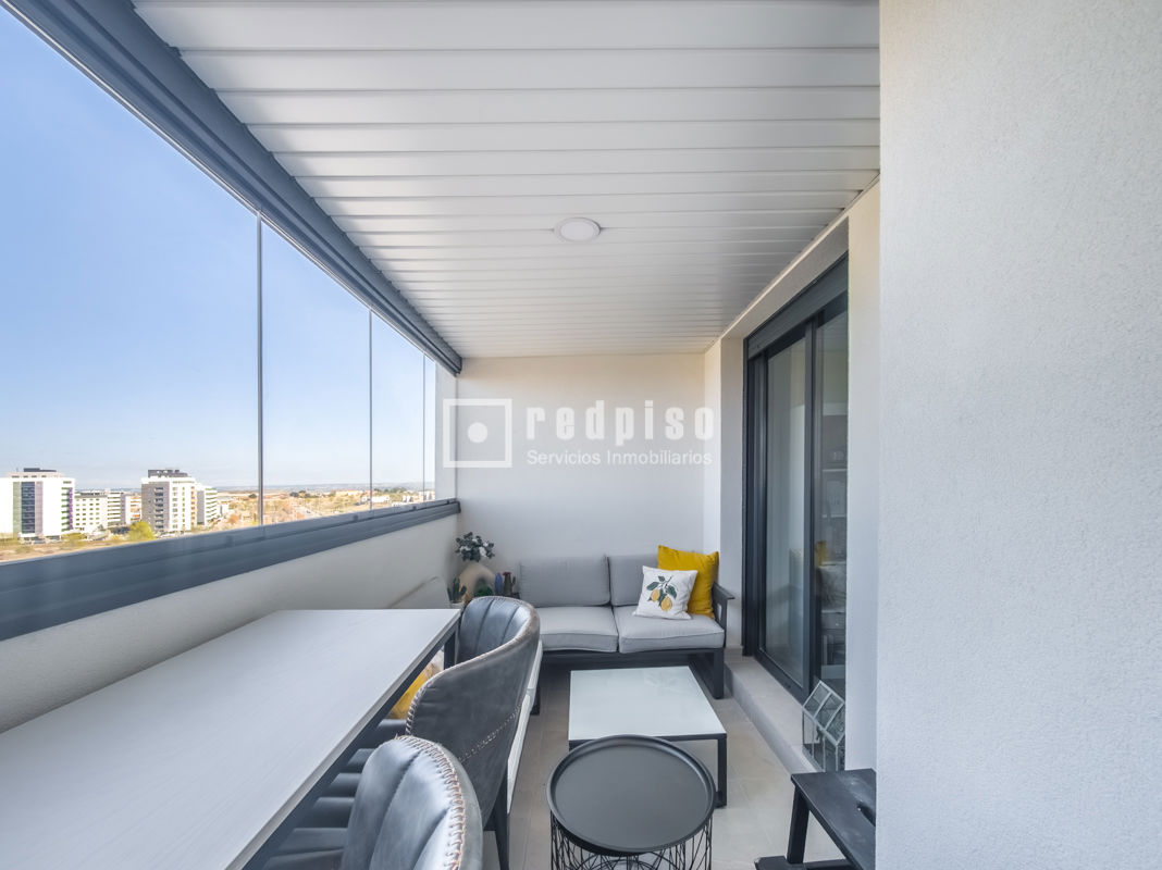 Piso en venta en  calle de Anna Frank, Vicálvaro, Madrid  1/1