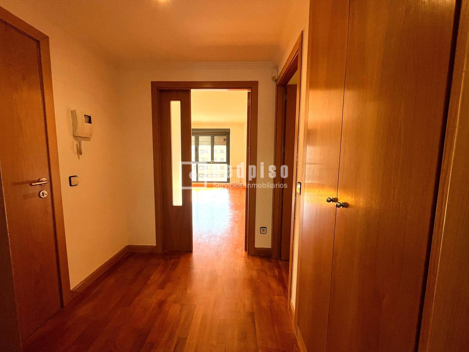 Piso en alquiler en  avenida de Niceto Alcalá Zamora, Madrid  7/39