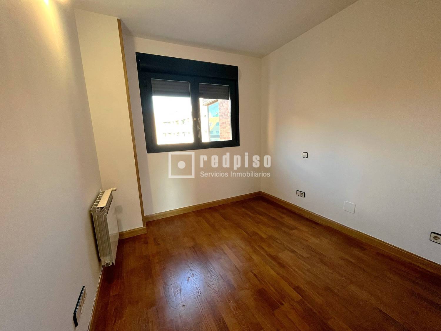 Piso en alquiler en  avenida de Niceto Alcalá Zamora, Madrid  18/39