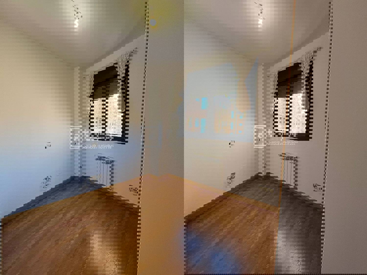 Piso en alquiler en  avenida de Niceto Alcalá Zamora, Madrid  24/39