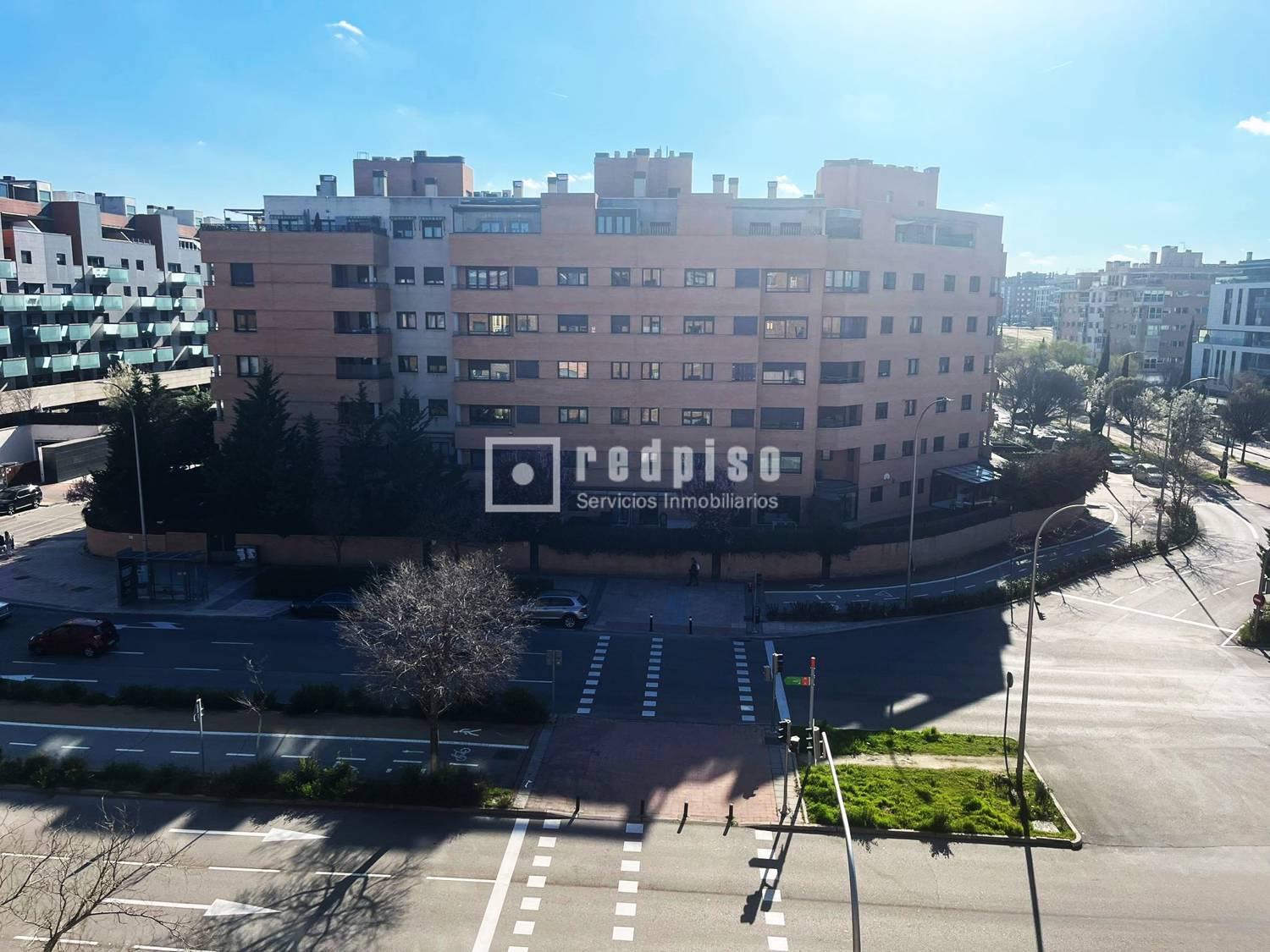 Piso en alquiler en  avenida de Niceto Alcalá Zamora, Madrid  39/39