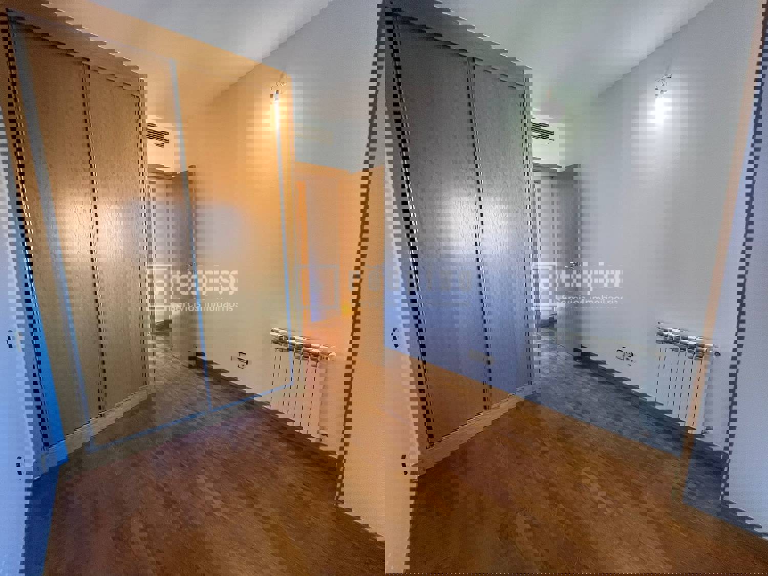 Piso en alquiler en  avenida de Niceto Alcalá Zamora, Madrid  17/39