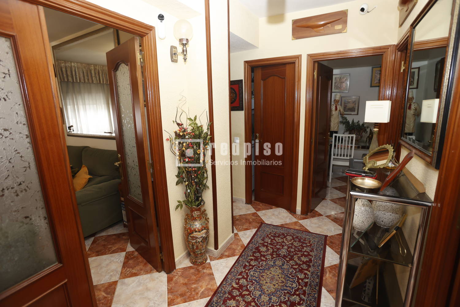 Piso en venta en calle De Juan José Martínez Seco, Villaverde, Madrid 8/15