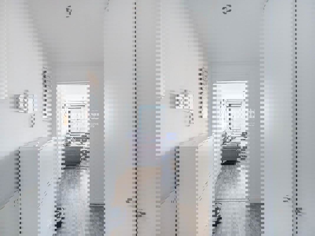 Piso en venta en calle Del Concejal Victorino Granizo, Vicálvaro, Madrid 2/19