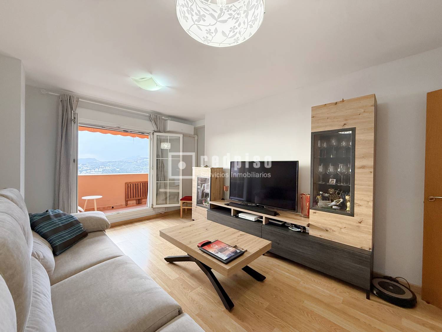 Piso en venta en  calle de Valencia, Rincón de la Victoria, Málaga  1/1