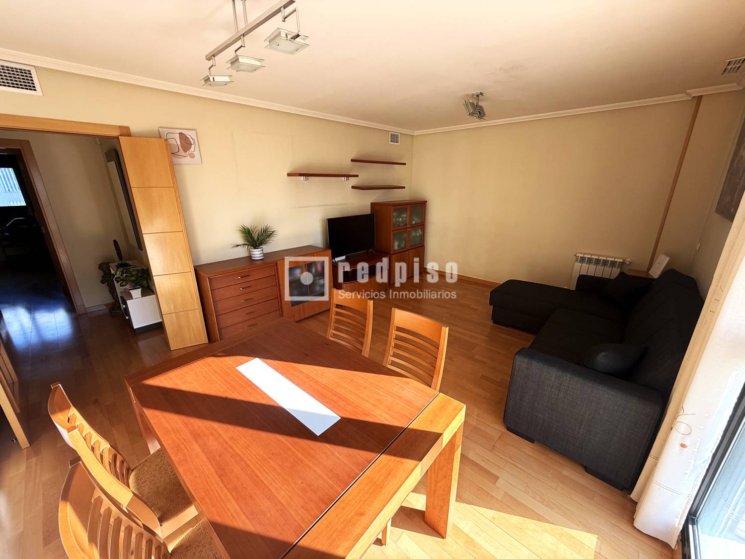 Piso en venta en calle De Los Clarinetes, Madrid, Madrid 4/25