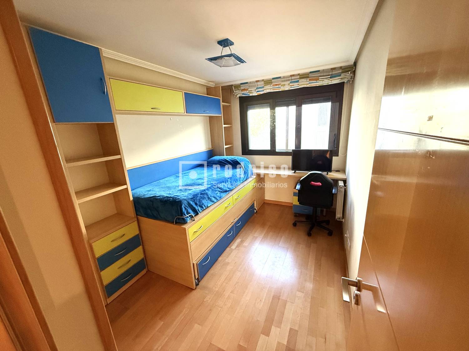 Piso en venta en calle De Los Clarinetes, Madrid, Madrid 10/25