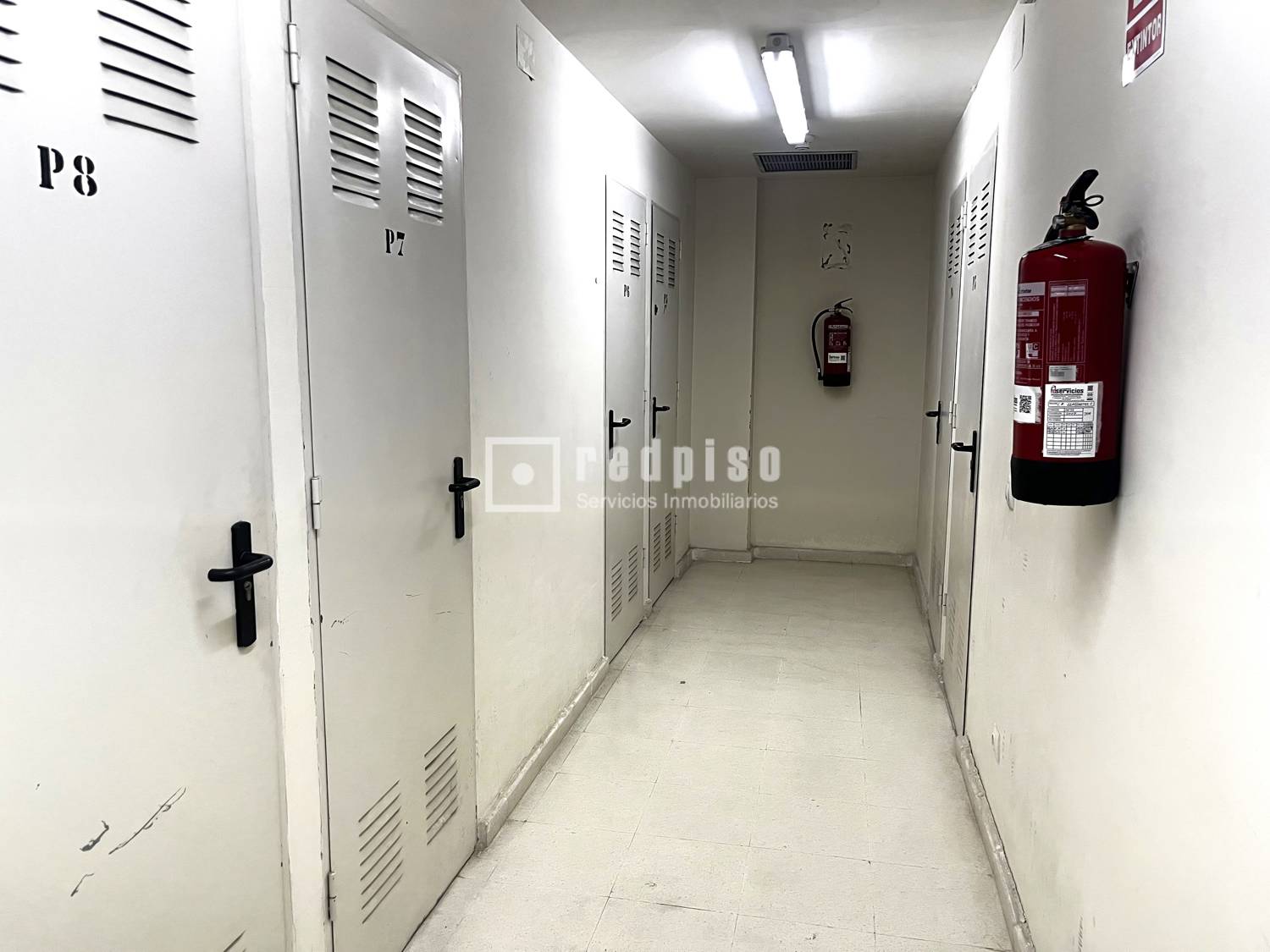 Piso en venta en calle De Los Clarinetes, Madrid, Madrid 22/25