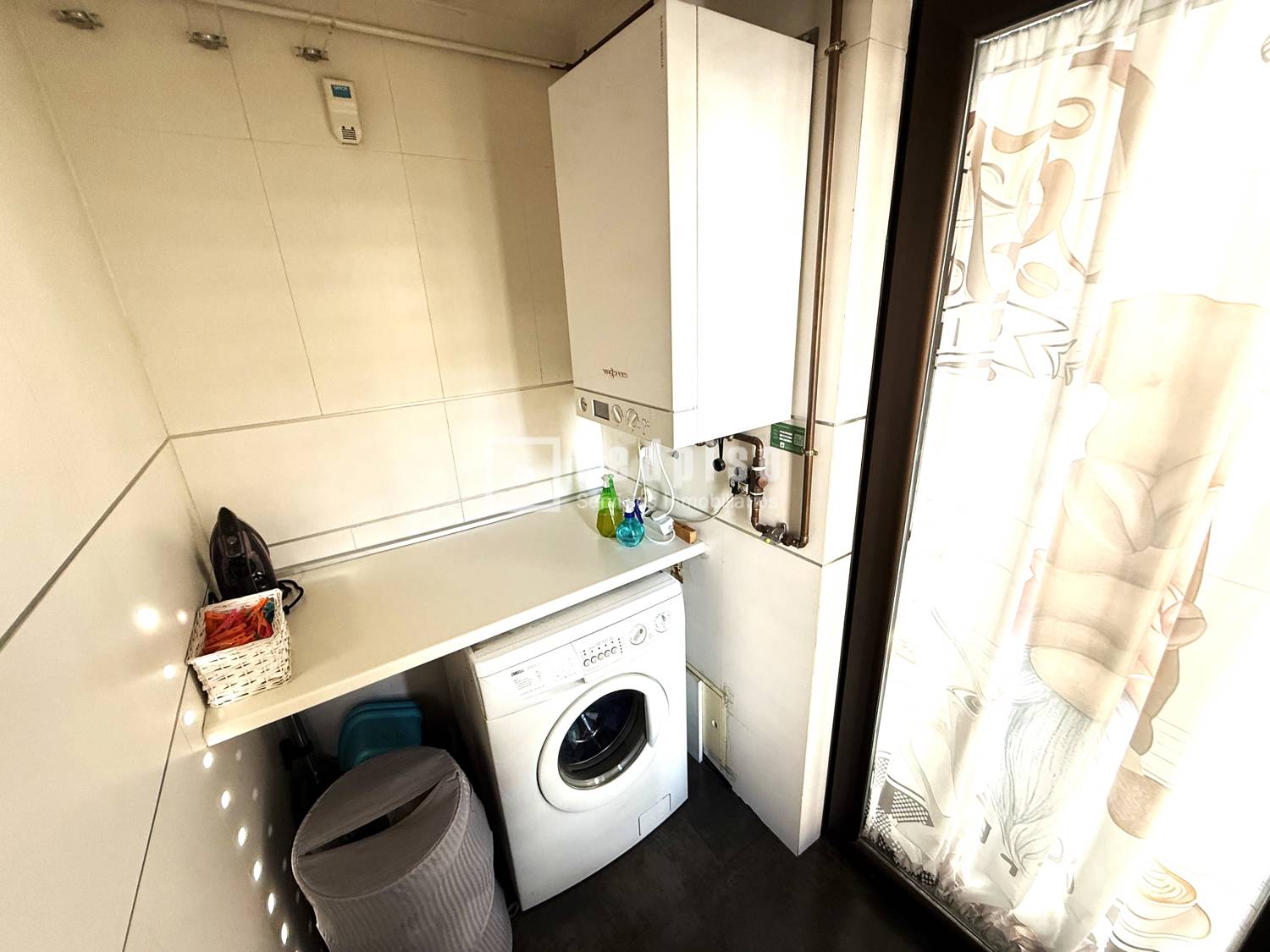 Piso en venta en calle De Los Clarinetes, Madrid, Madrid 18/25