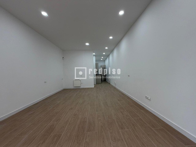 Piso en venta en  avenida de Portugal, Madrid  1/1