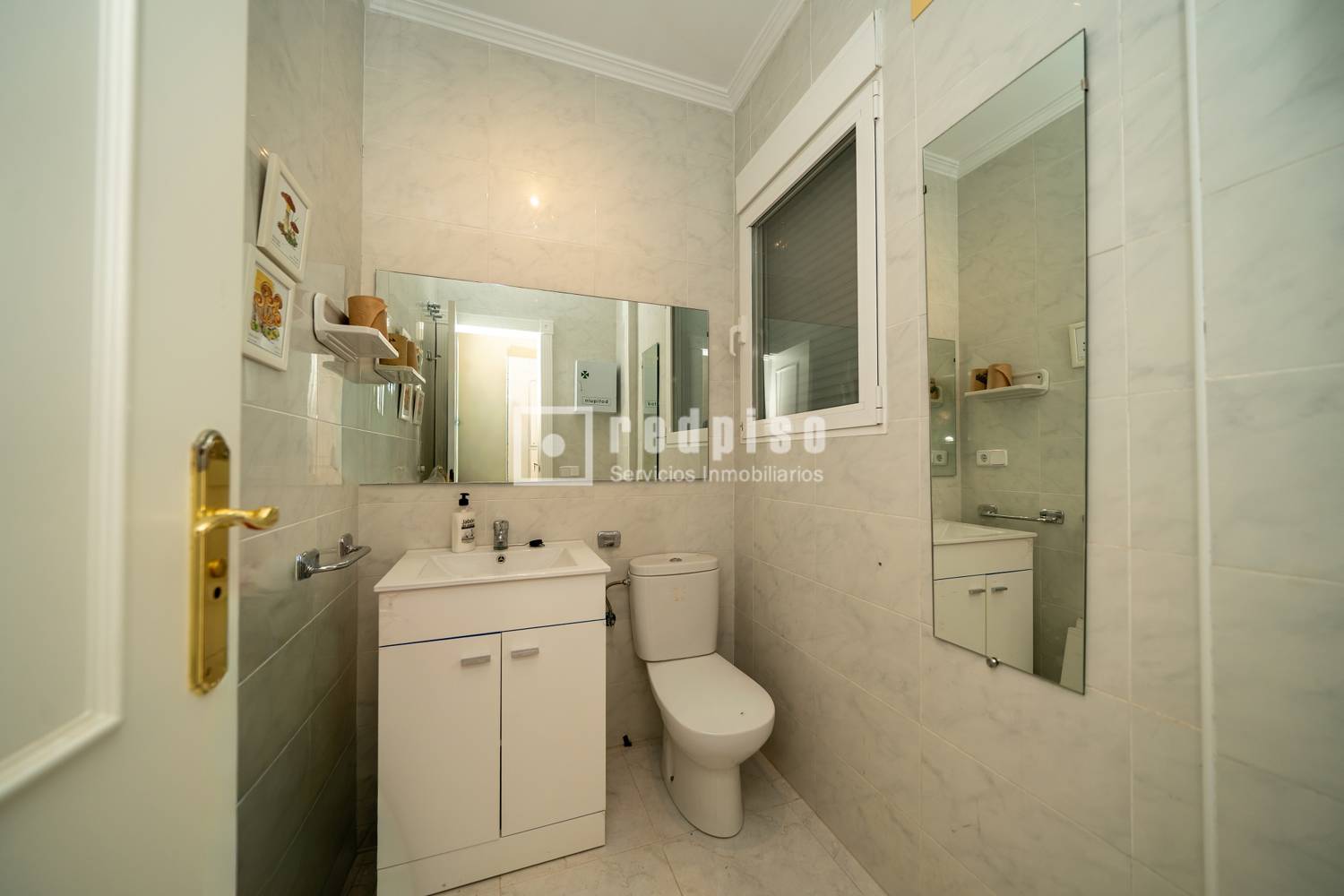 Casa en venta  calle de Mestral, La Masia, Valencia  26/47