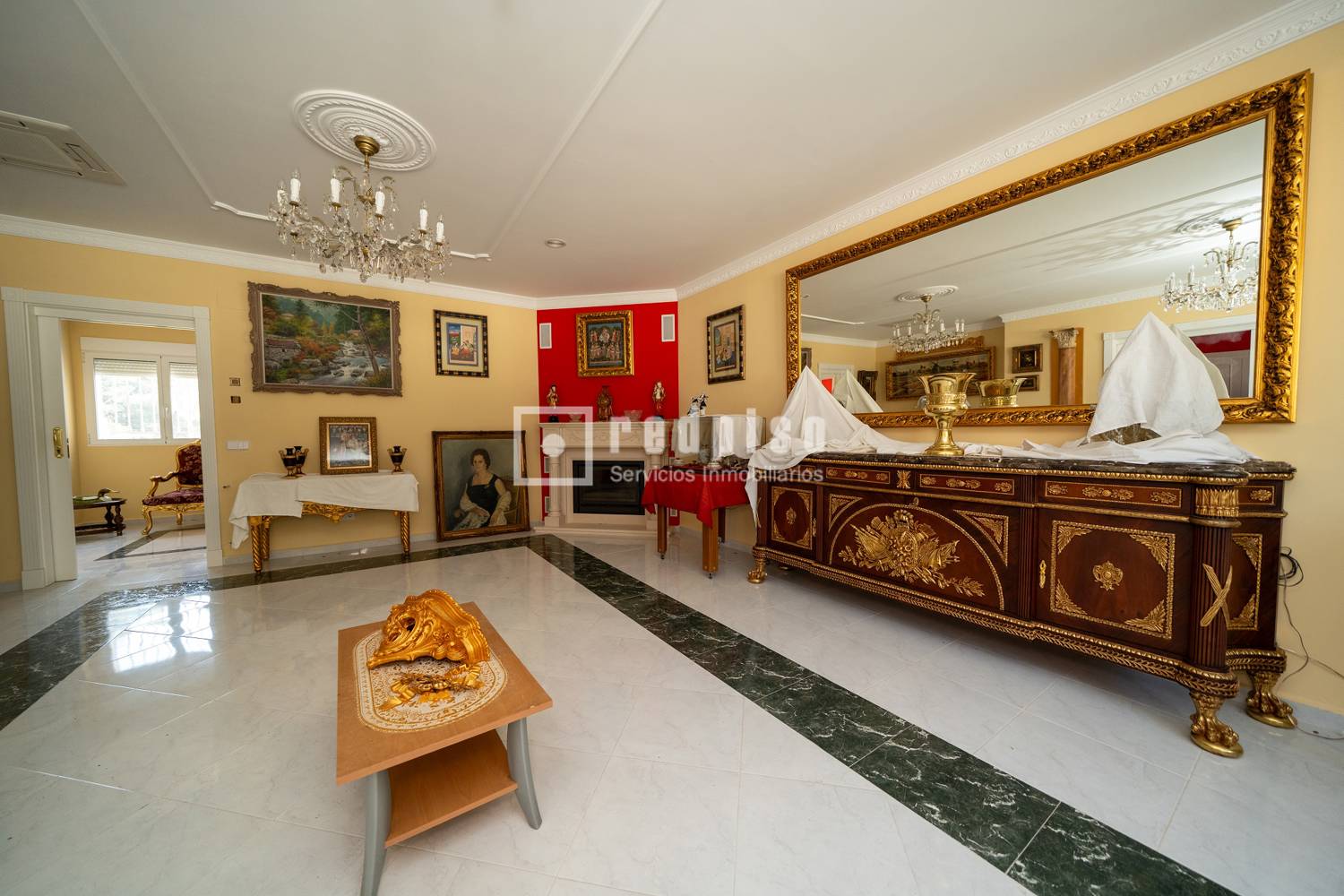 Casa en venta  calle de Mestral, La Masia, Valencia  5/47