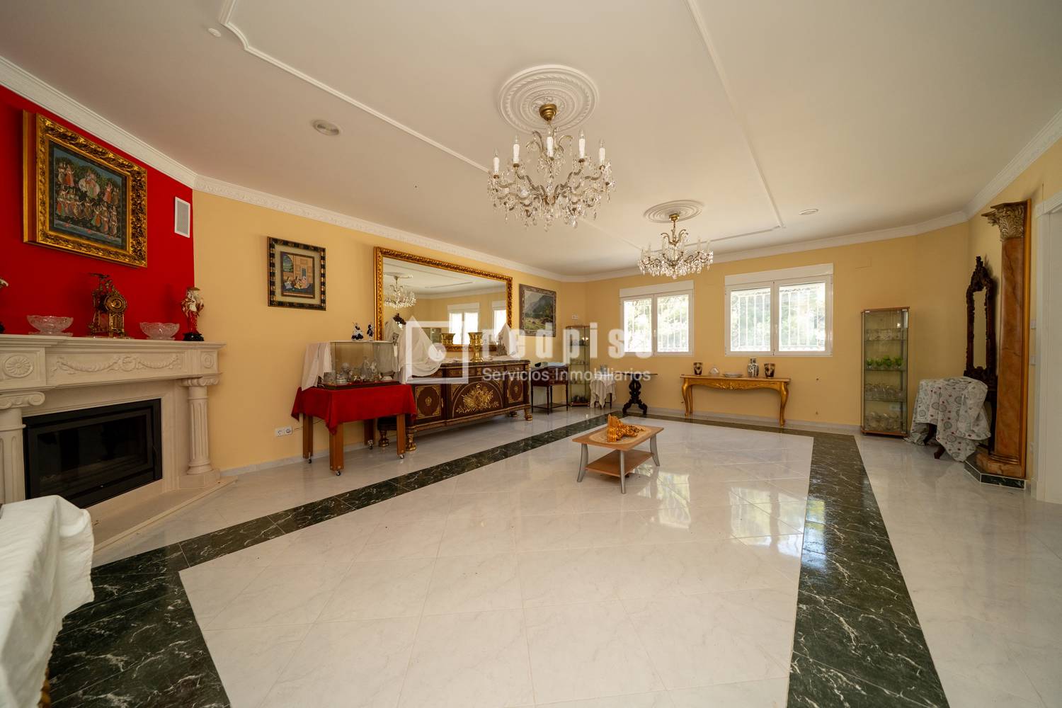 Casa en venta  calle de Mestral, La Masia, Valencia  3/47