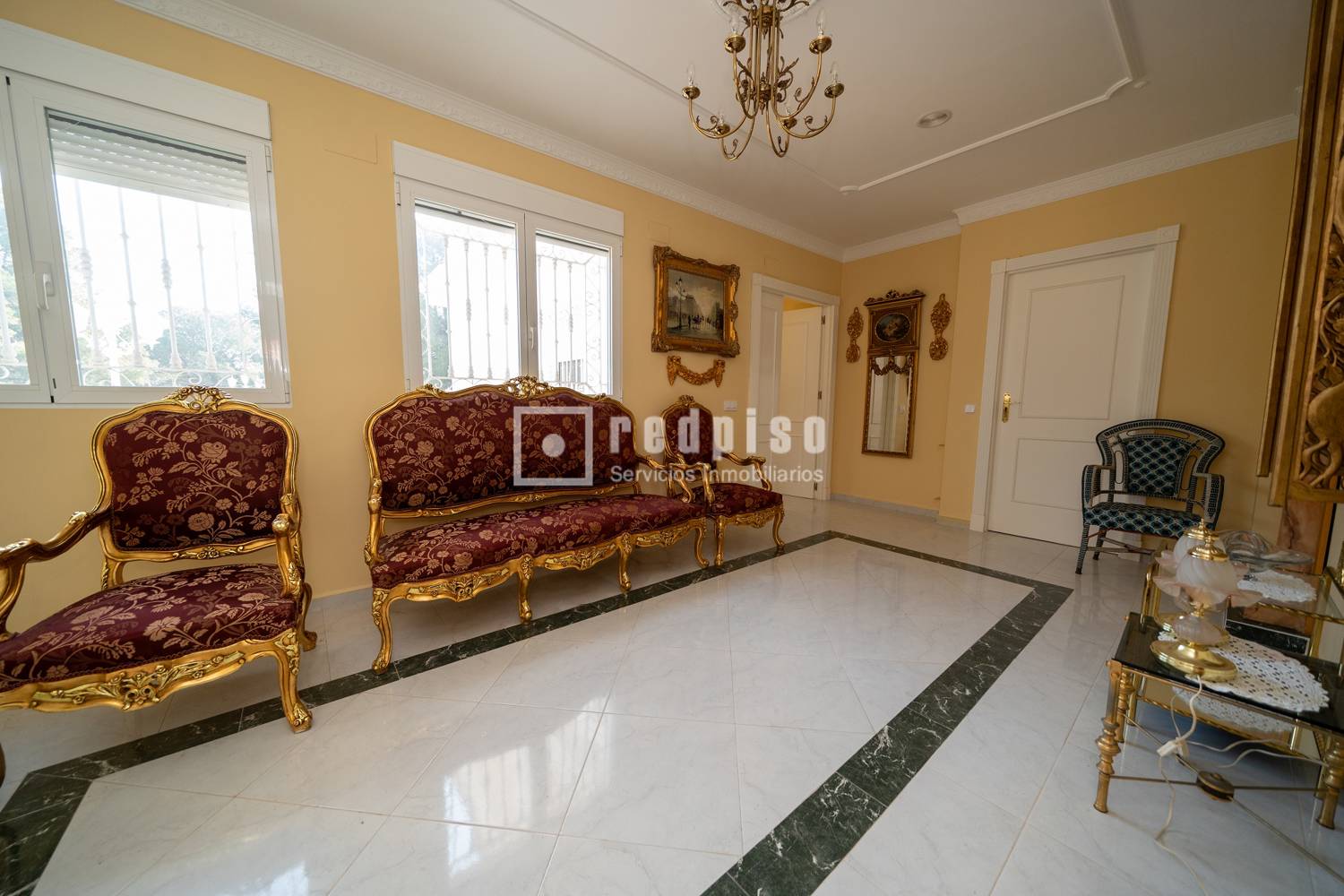 Casa en venta  calle de Mestral, La Masia, Valencia  9/47