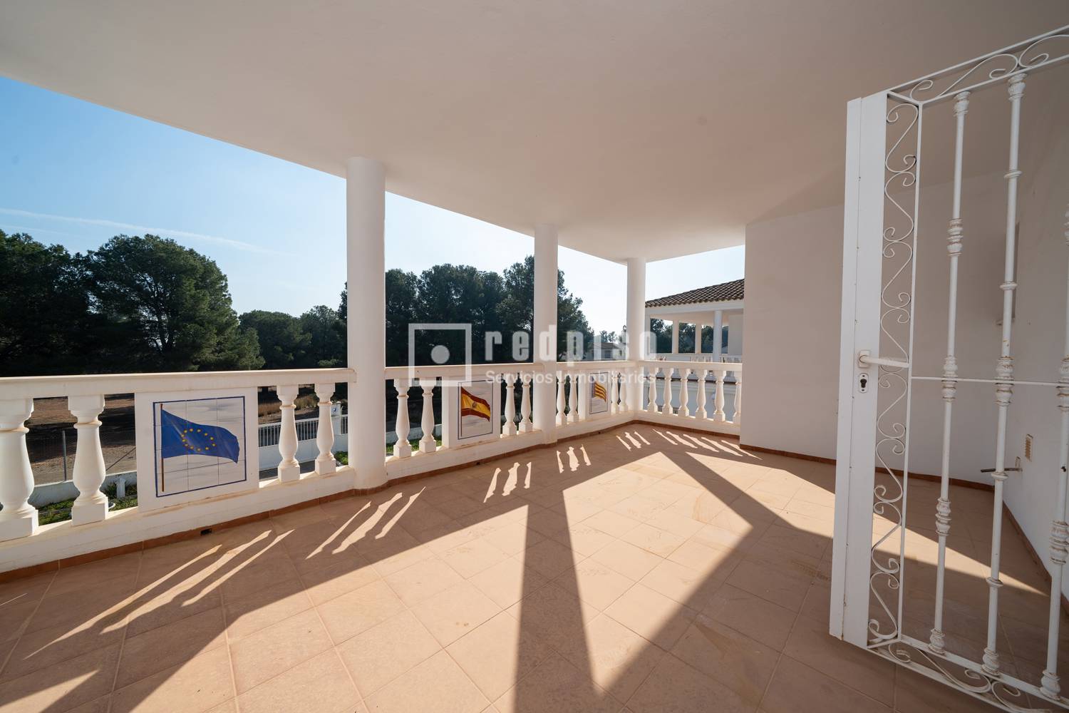 Casa en venta  calle de Mestral, La Masia, Valencia  47/47