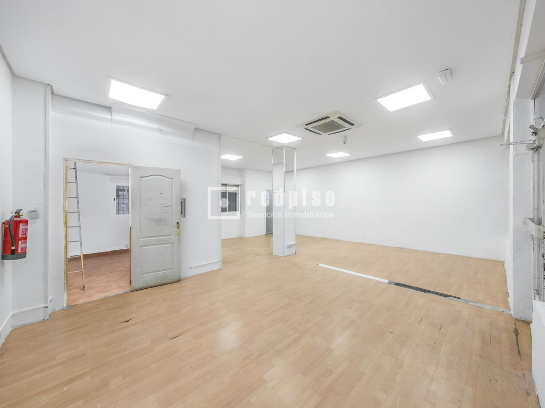 Local en alquiler en Alcorcón, Madrid 3/13