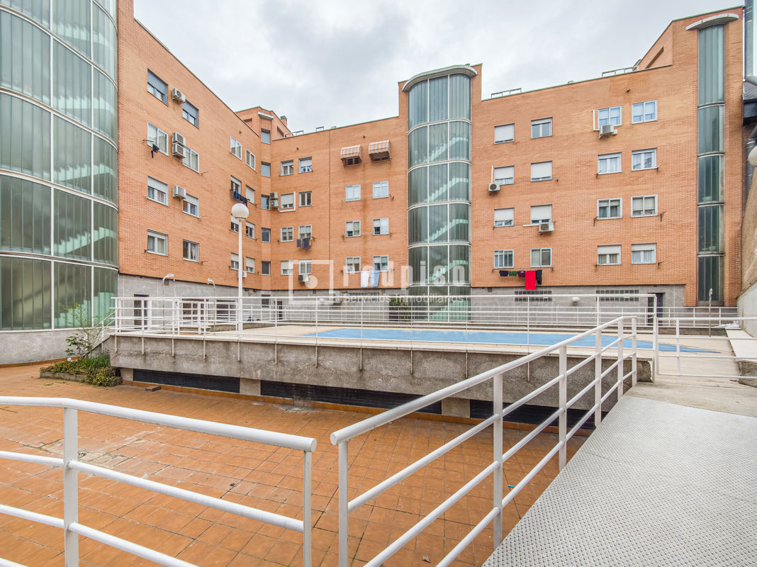 Piso en venta en Alcorcón, Madrid 14/16