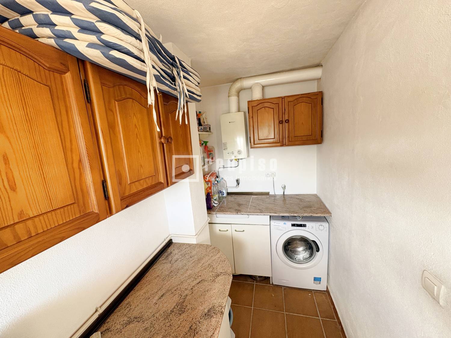 Piso en alquiler en  calle Acebuche, Málaga  26/30