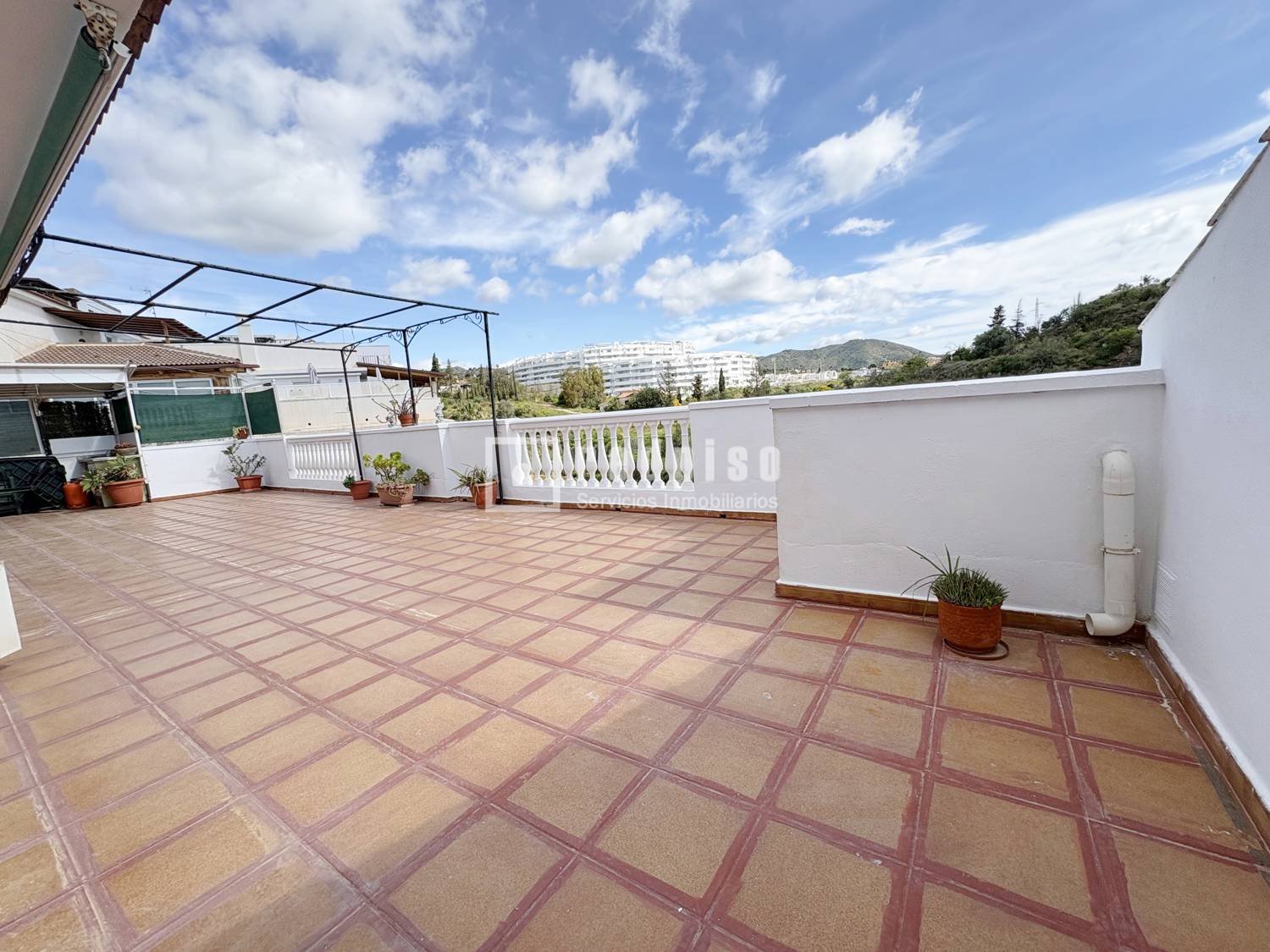 Piso en alquiler en  calle Acebuche, Málaga  4/30