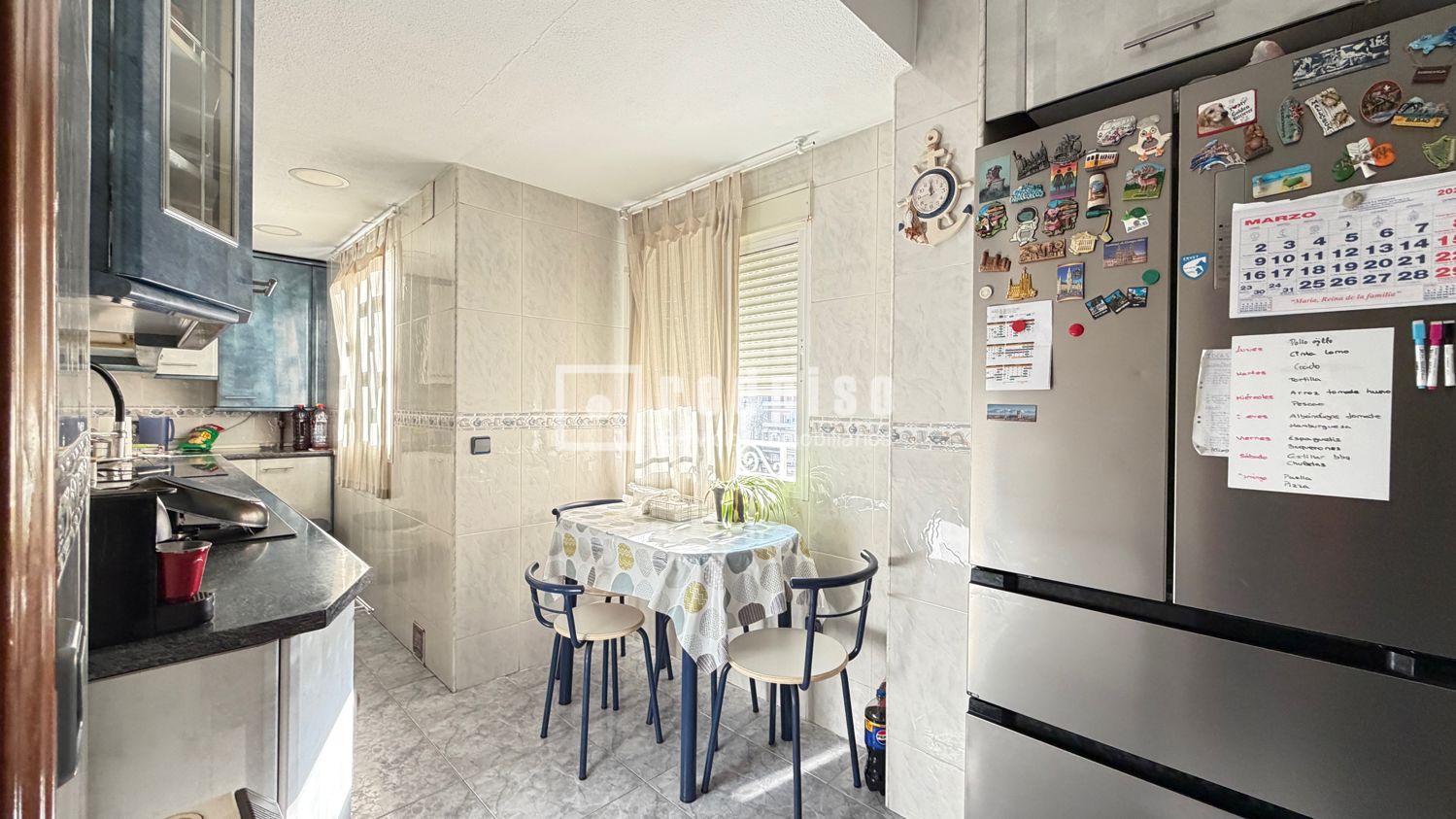 Piso en venta en Zarzaquemada, Madrid 6/19