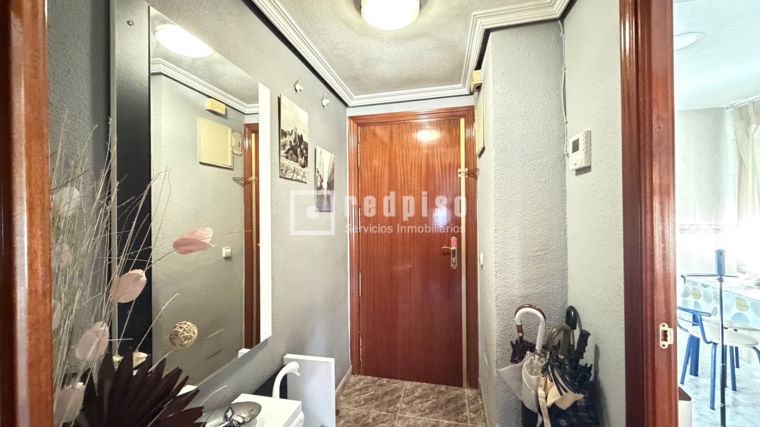 Piso en venta en Zarzaquemada, Madrid 5/19