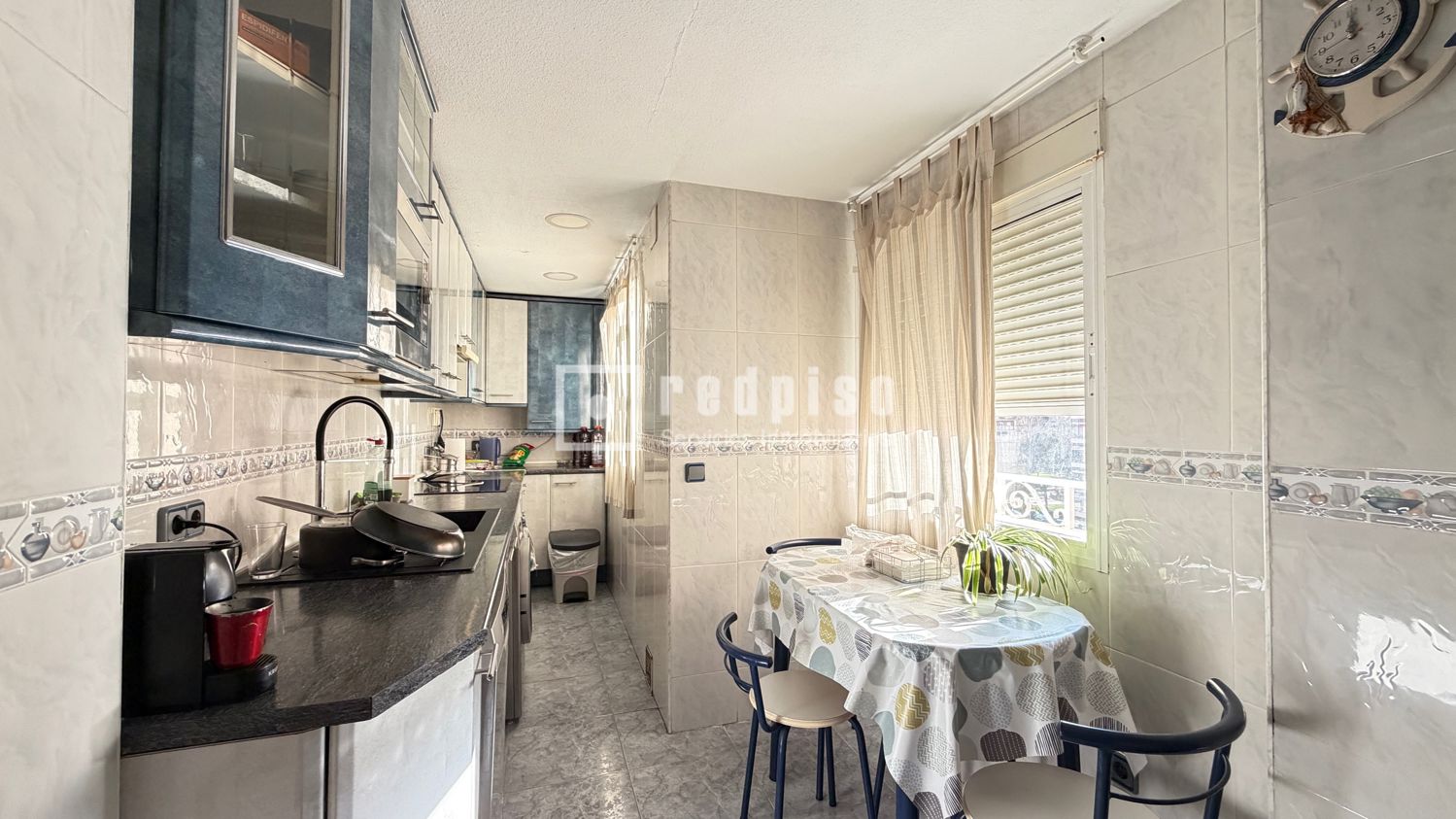 Piso en venta en Zarzaquemada, Madrid 7/19