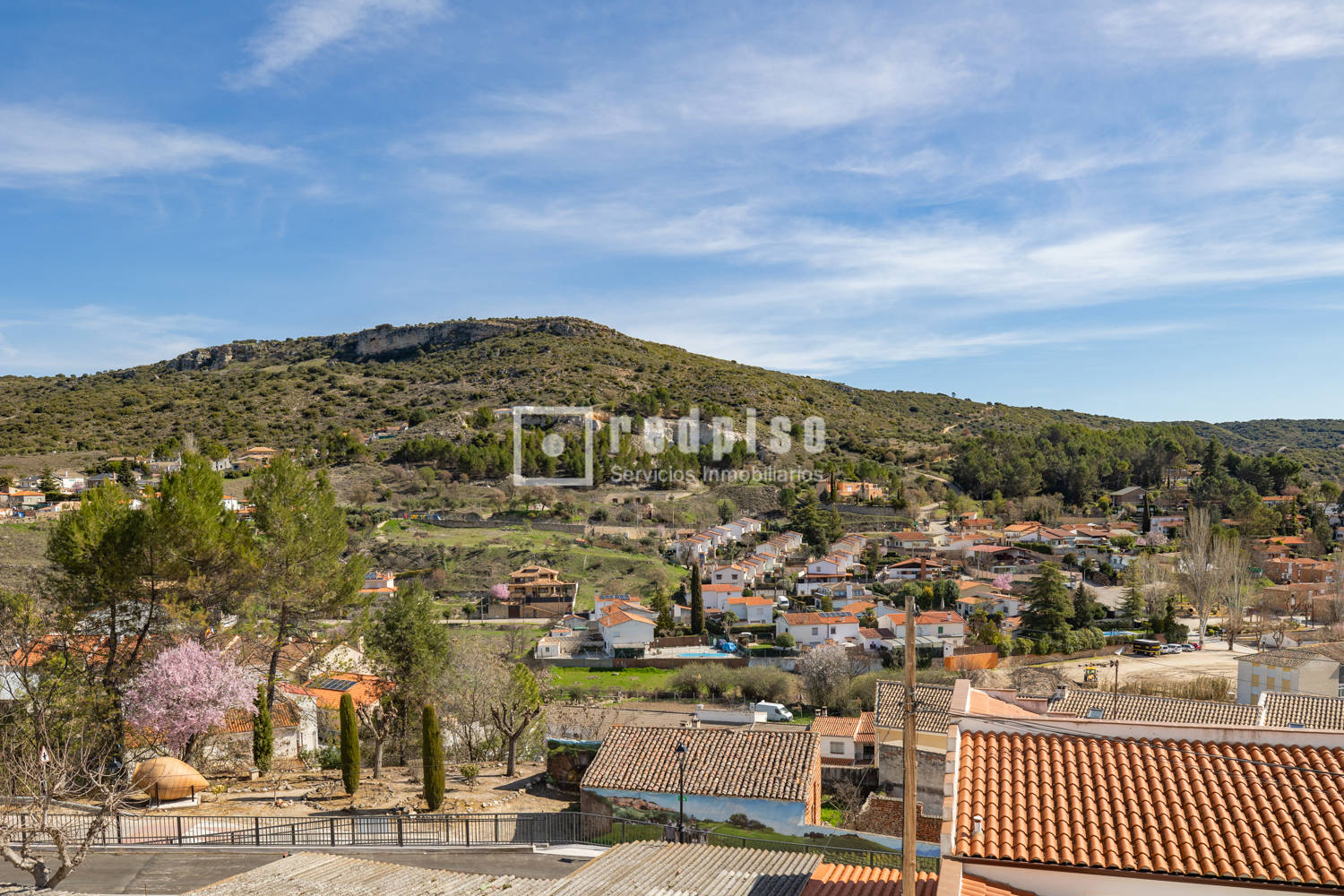Casa en venta en  Villar del Olmo, Madrid  1/1