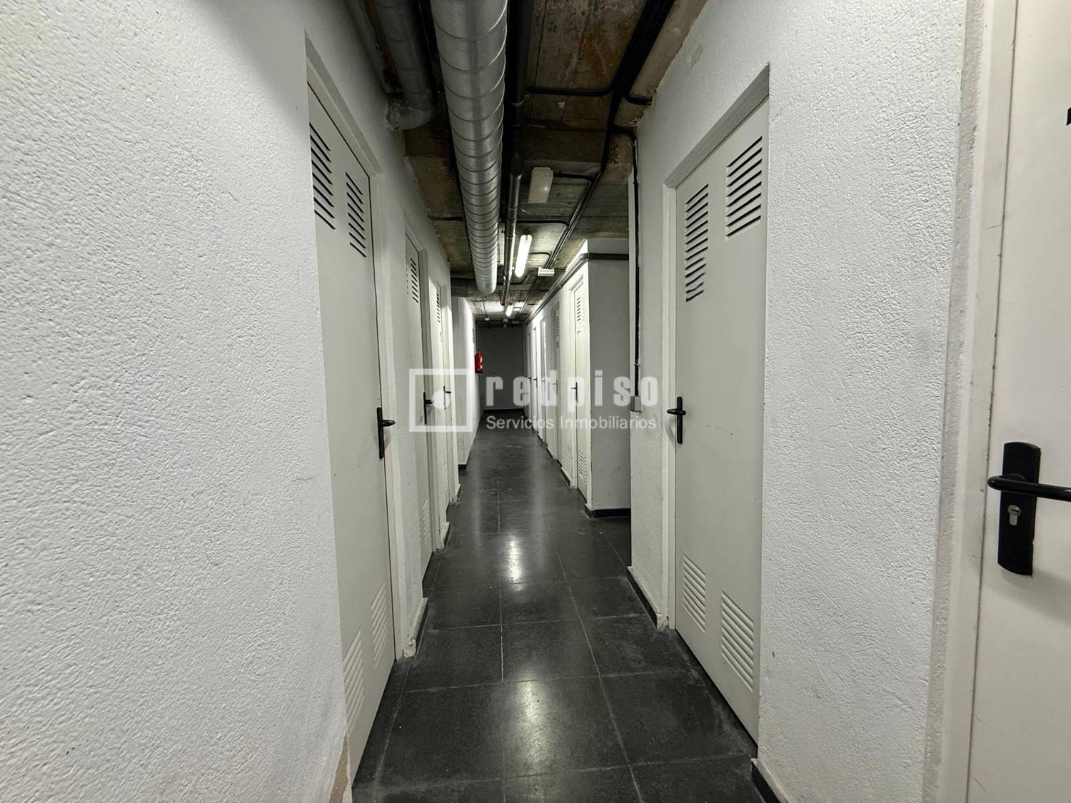 Piso en venta en calle De Martín Muñoz De Las Posadas, Vallecas, Madrid 25/31