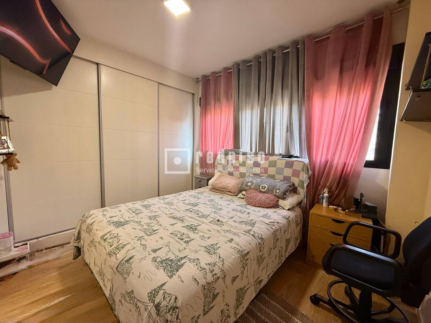 Piso en venta en calle De Martín Muñoz De Las Posadas, Vallecas, Madrid 11/31