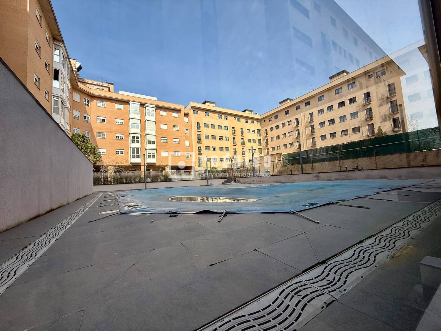 Piso en venta en calle De Martín Muñoz De Las Posadas, Vallecas, Madrid 31/31