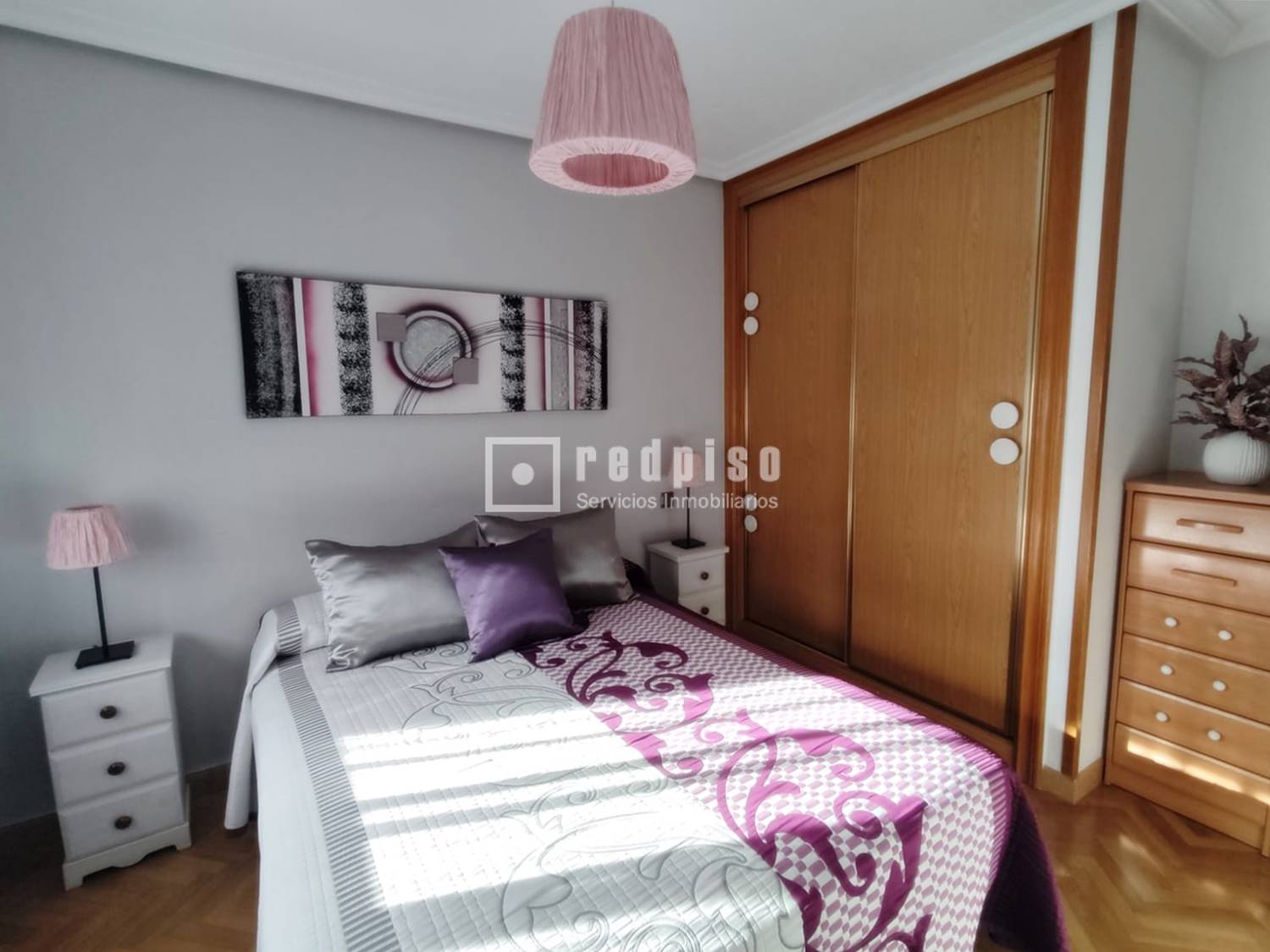 Piso en venta en Los Combos, Madrid 28/56