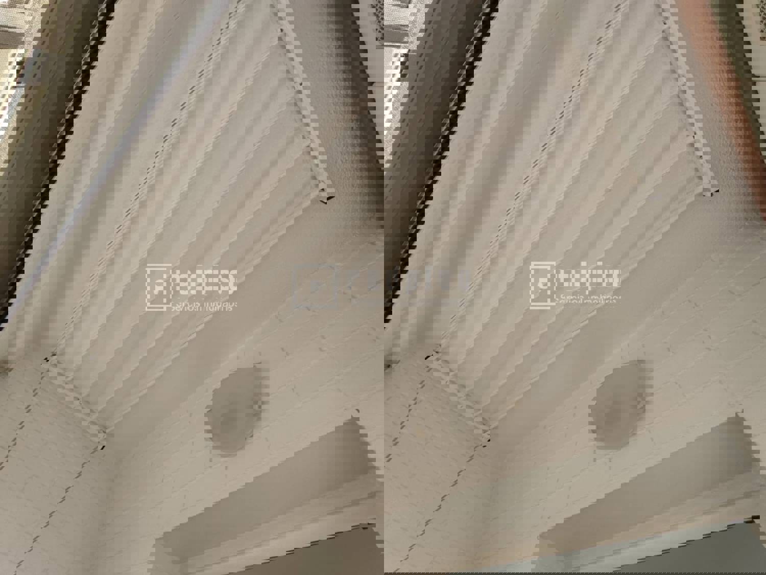 Piso en venta en Los Combos, Madrid 20/56