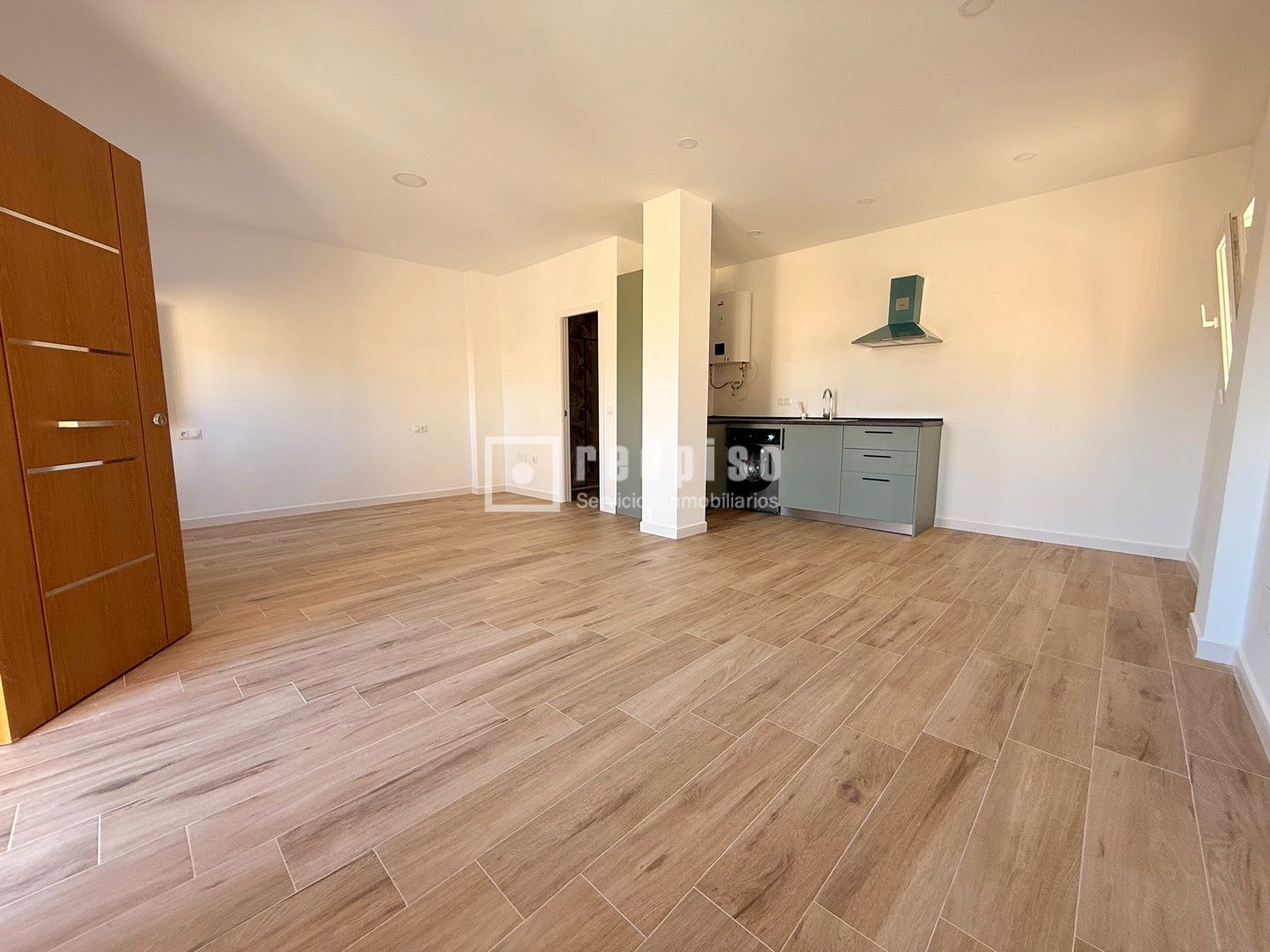 Piso en venta en calle Lágrima, Ciudad Jardín, Málaga 3/19