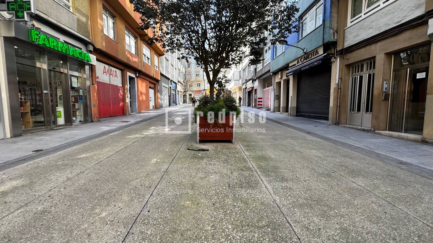 Garaje en venta en  calle de Barcelona, A Coruña  9/57