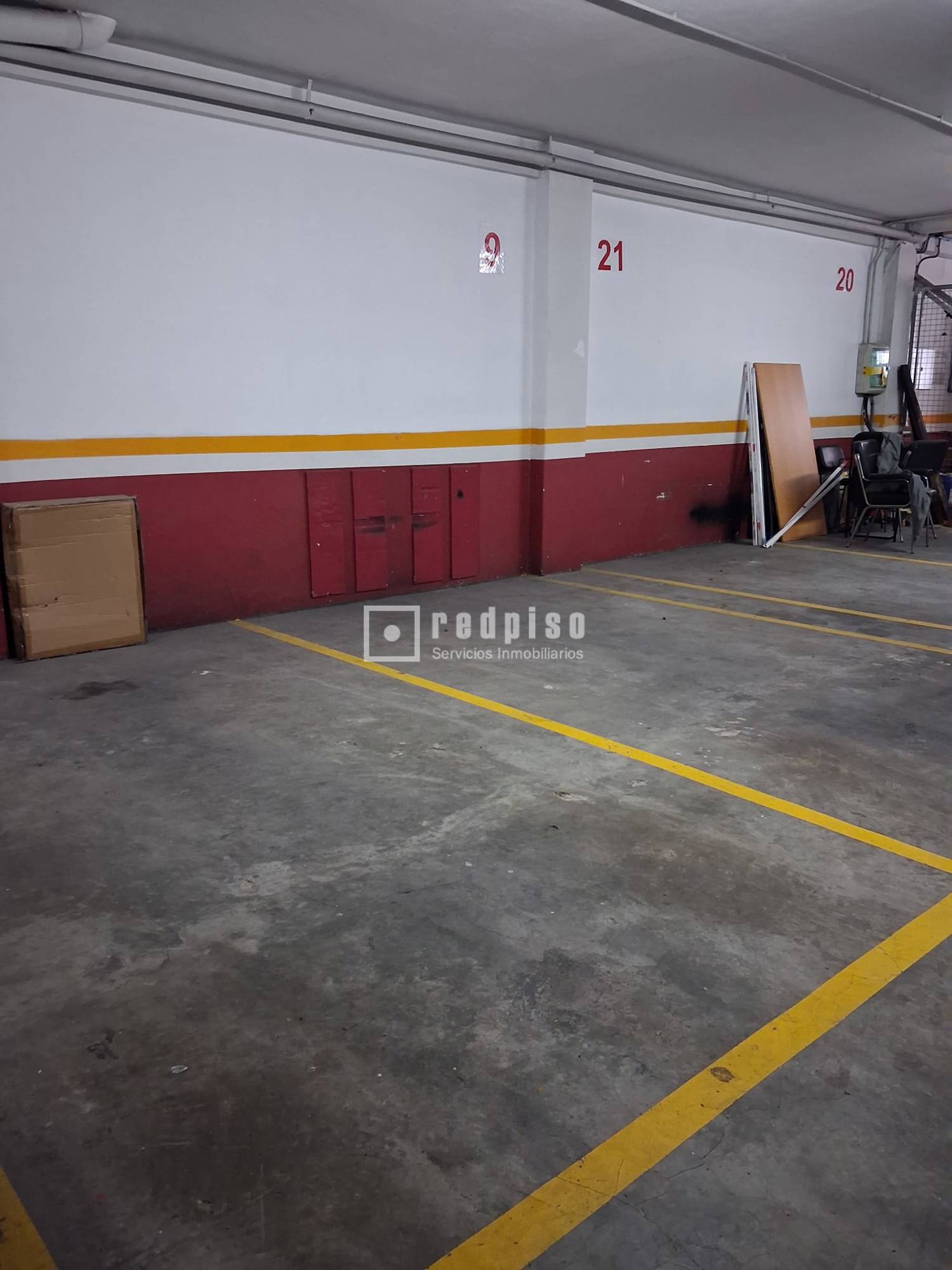 Garaje en venta en  calle de Barcelona, A Coruña  40/57