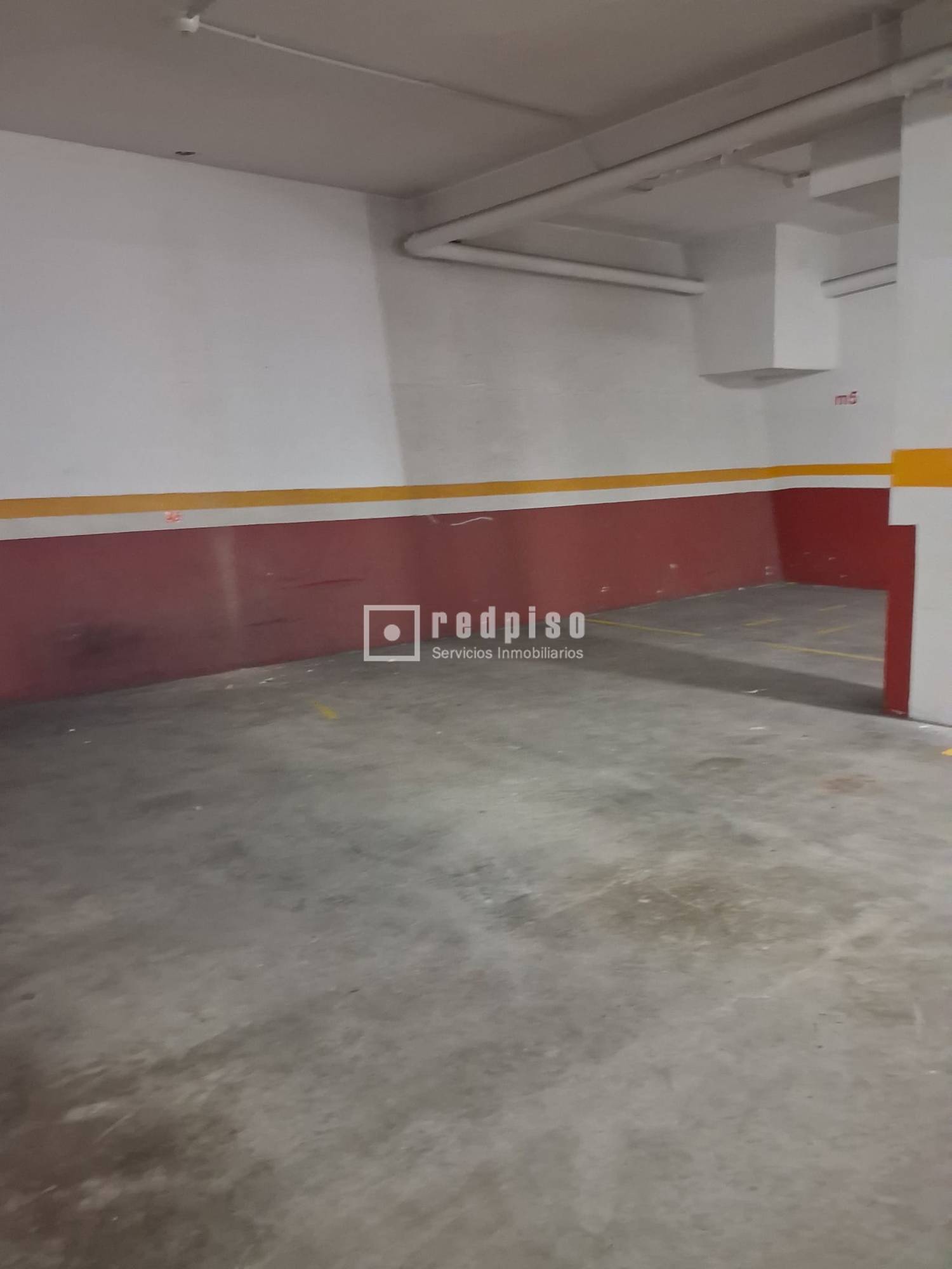 Garaje en venta en  calle de Barcelona, A Coruña  51/57