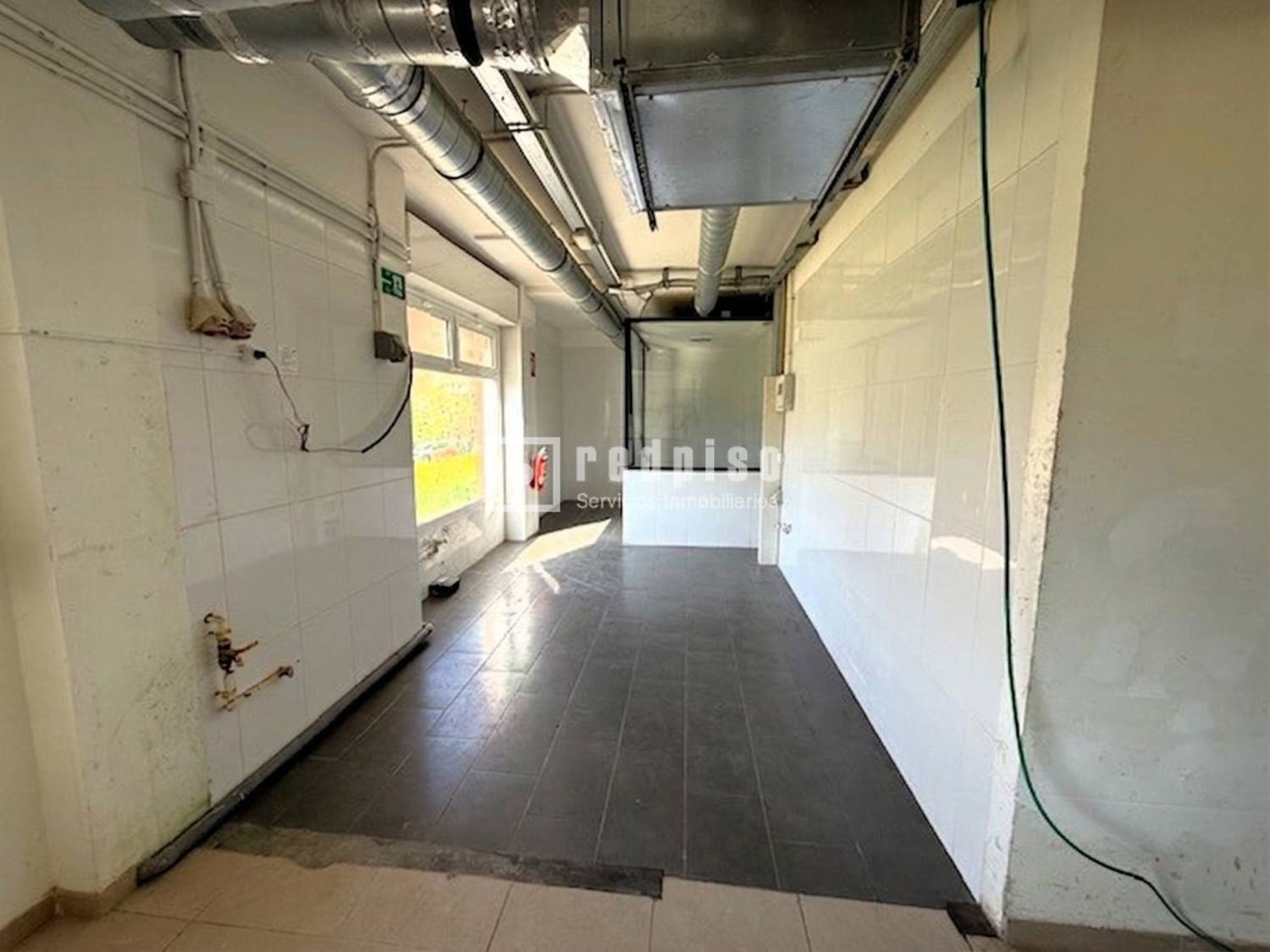 Local en alquiler en calle De Teruel, Tetuán, Madrid 9/20