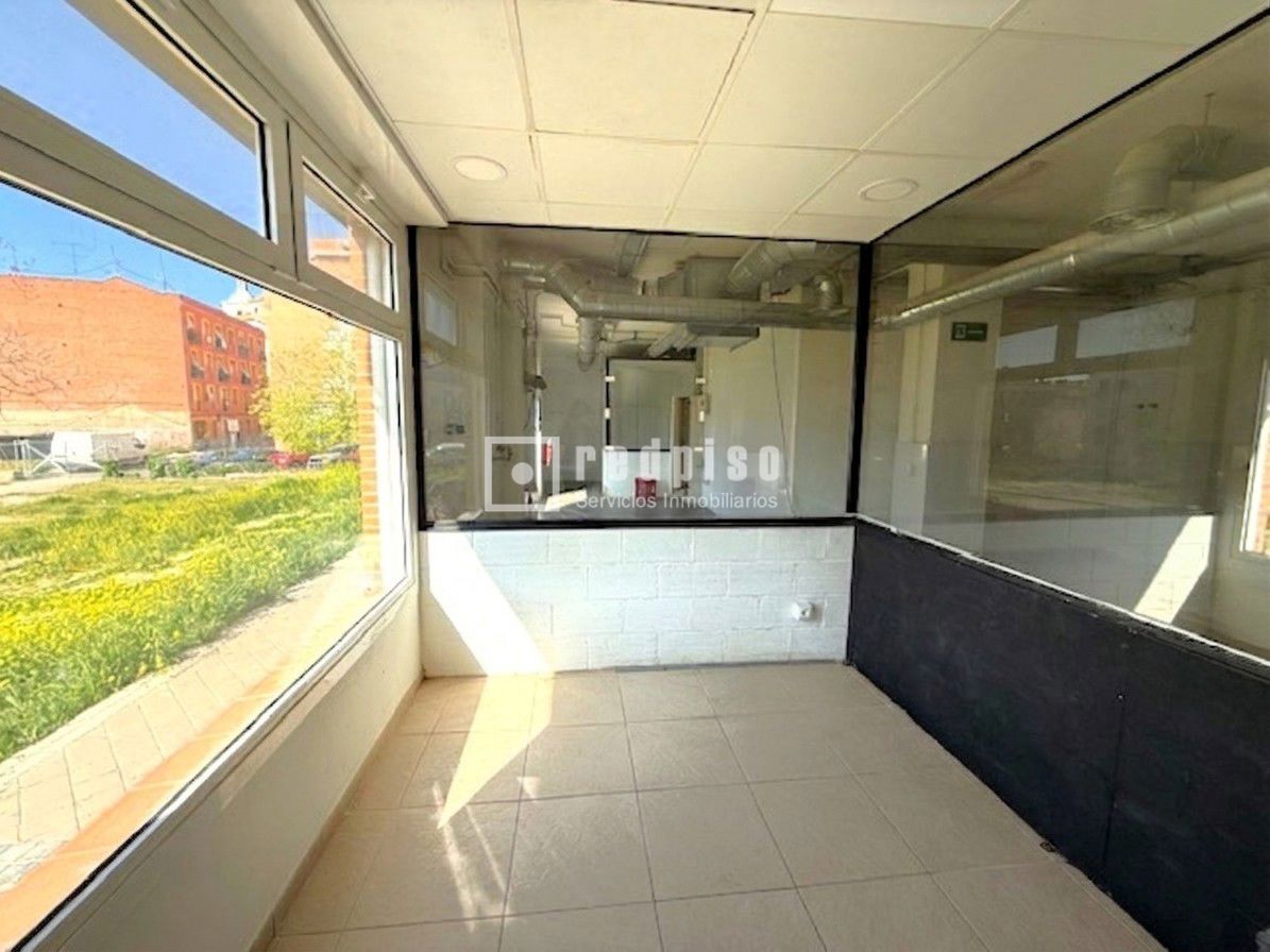 Local en alquiler en calle De Teruel, Tetuán, Madrid 6/20